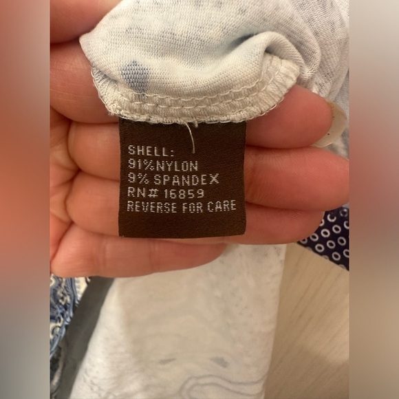 J. MCLAUGHLIN Catalina Cloth Stretch Popover Tunic Blue White Print X - Picture 6 of 6